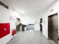 Недвижимость Коммерческое помещение : 10