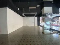 Недвижимость Коммерческое помещение в центре: 1