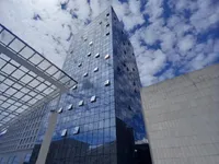 Недвижимость Офисное помещение ВТЦ Бежиград: 1