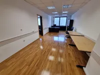 Недвижимость Офисное помещение ВТЦ Бежиград: 3