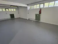 Недвижимость Офисное помещение Бежиград: 3