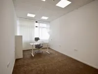 Недвижимость Офисное помещение Шентвид: 2