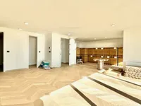 Недвижимость Четырехкомнатная квартира, Опатия: 3