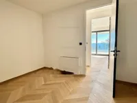 Недвижимость Четырехкомнатная квартира, Опатия: 8