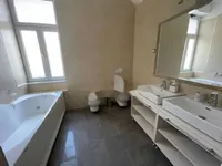 Недвижимость Четырехкомнатная Квартира Центр: 17