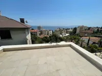 Недвижимость Четырехкомнатная Квартира Центр: 23