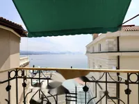 Недвижимость Двухкомнатная квартира, центр: 7