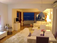 Недвижимость Квартира третий этаж, Центр: 4