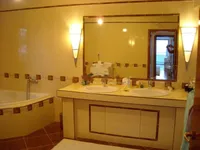 Недвижимость Квартира третий этаж, Центр: 14