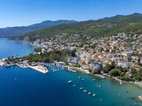 Недвижимость Двухкомнатная квартира в центре Опатии: 14