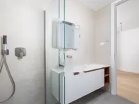 Недвижимость Трёхкомнатная квартира центр: 25