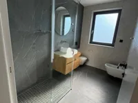 Недвижимость Четырёхкомнатная квартира в Опатии: 11