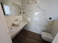 Недвижимость Четырёхкомнатная квартира в Опатии: 19