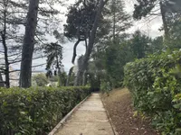 Недвижимость Четырехкомнатная квартира в центре: 10