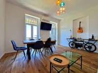 Недвижимость Четырехкомнатная квартира в центре: 3