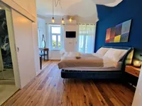 Недвижимость Четырехкомнатная квартира в центре: 12