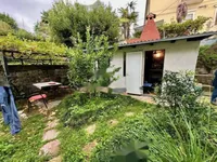 Недвижимость Трехкомнатная квартира, центр: 24