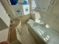 Недвижимость Трехкомнатная квартира Центр: 13