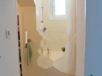 Недвижимость Трехкомнатная квартира, Центр: 8