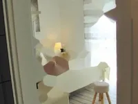 Недвижимость Трехкомнатная квартира, Центр: 9