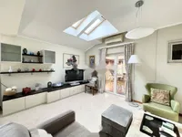 Недвижимость Трехкомнатная квартира, Обри: 5