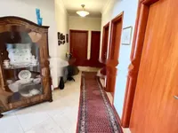 Недвижимость Трехкомнатная квартира, Обри: 8