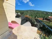 Недвижимость Трехкомнатная квартира в Центре: 10