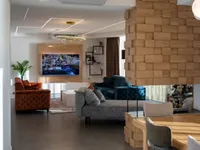 Недвижимость Четырехкомнатная квартира в центре, Опатия: 23