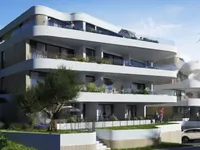 Недвижимость Двухкомнатная квартира в центре: 1