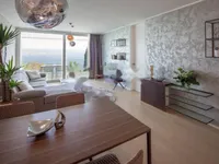 Недвижимость Двухкомнатная квартира, центр: 7