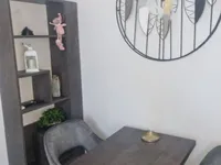 Недвижимость Двухкомнатная квартира в центре: 3