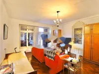 Недвижимость Трехкомнатная квартира в центре: 4