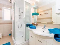 Недвижимость Четырёхкомнатная квартира, Центр, Опатия: 11