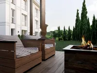 Недвижимость Двухкомнатная квартира в центре: 12