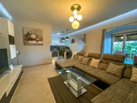 Недвижимость Четырехкомнатная квартира, Центр, Опатия: 9