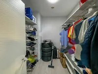 Недвижимость Четырехкомнатная квартира, Центр, Опатия: 18