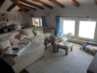 Недвижимость Трехкомнатная квартира в центре: 1