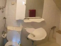 Недвижимость Трехкомнатная квартира в центре: 11