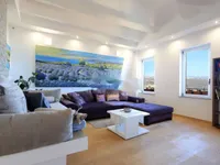 Недвижимость Четырехкомнатная квартира Центр: 2