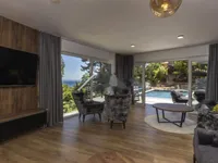 Недвижимость Особняк 410 м², Центр, Опатия: 1