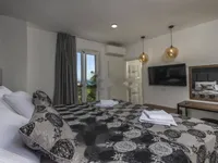 Недвижимость Особняк 410 м², Центр, Опатия: 12