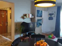 Недвижимость Трехкомнатная квартира в центре: 5