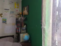 Недвижимость Трехкомнатная квартира в центре: 13