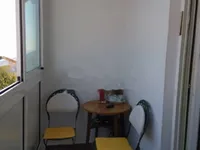 Недвижимость Трехкомнатная квартира в центре: 15