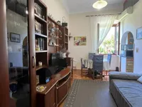 Недвижимость Двухкомнатная квартира Центр: 6