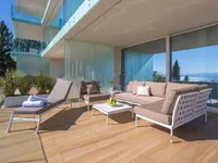 Недвижимость Трехкомнатная квартира в центре: 7