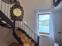 Недвижимость Трёхкомнатная квартира в центре: 1