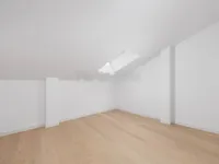 Недвижимость Четырехкомнатная квартира Центр: 8