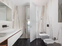 Недвижимость Четырехкомнатная квартира Центр: 17