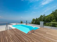 Недвижимость Четырехкомнатная квартира Центр: 24